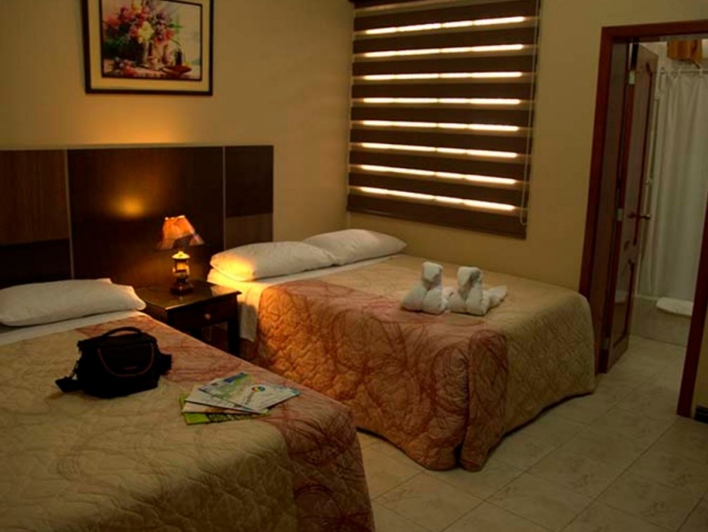 Urdesa Suites Hotel